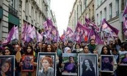 مسيرة حاشدة نظمها الاكراد في باريس تكريما لضحايا المركز الثقافي